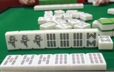 带你吃瓜奇葩麻将,一场别开生面的麻将盛宴